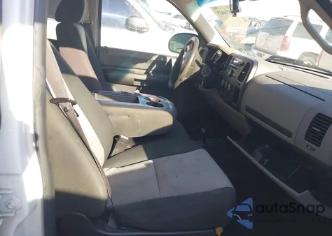 2008 Chevrolet Silverado 1500 Ls from USA, damaged, VIN 2GCEK13C581313525